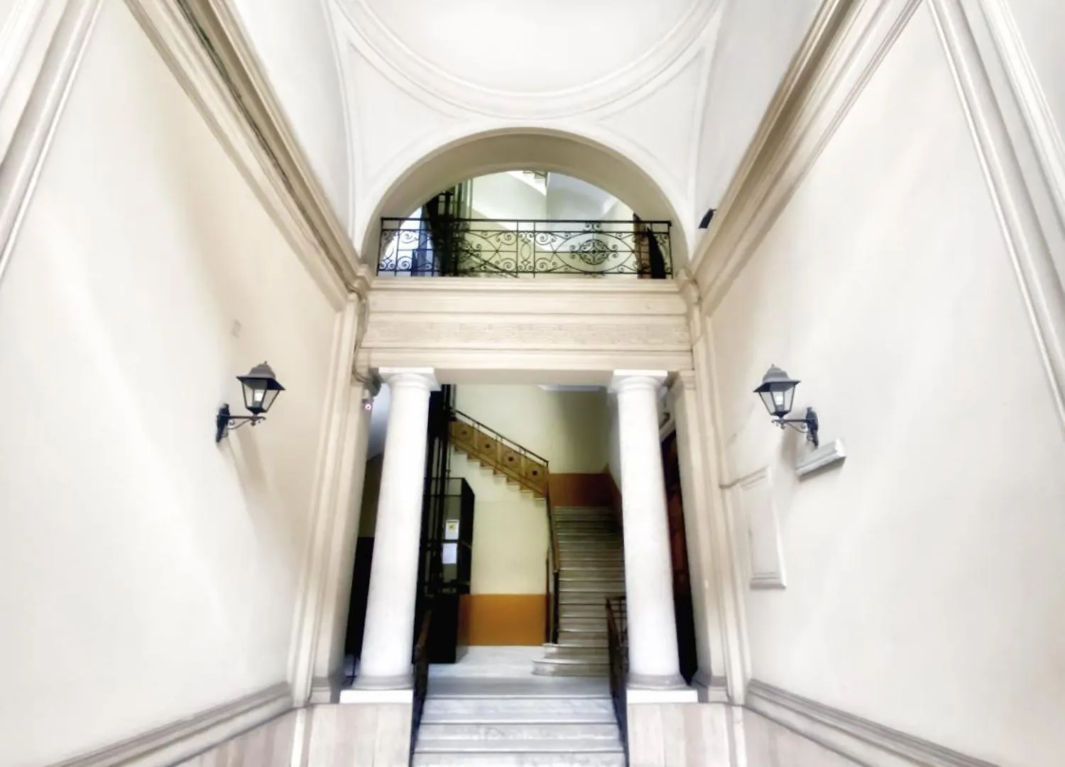 Realpartenope B&B 284 Naples 0*,  Italy
